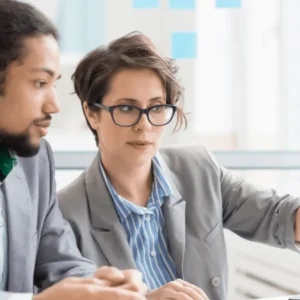 Adviser supporting a client on the Level 2 Certificate in Information Advice or Guidance